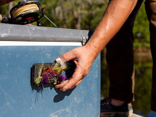 Build a Simple Fly Storage Kit for Ponds & Lakes